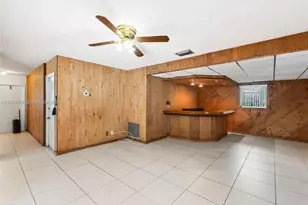 8310 SW 26th Pl, Davie, FL 33328 - Photo 11