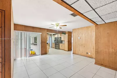 8310 SW 26th Pl, Davie, FL 33328 - Photo 13