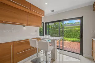 4950 San Amaro Dr, Coral Gables, FL 33146 - Photo 5