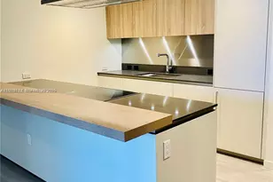 1000 Brickell Plaza, Miami, FL 33131 - Photo 23