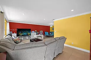 8935 SW 186th Terrace, Cutler Bay, FL 33157 - Photo 5