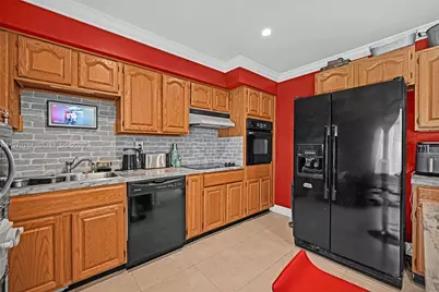 8935 SW 186th Ter, Cutler Bay, FL 33157 - Photo 13