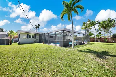 8935 SW 186th Ter, Cutler Bay, FL 33157 - Photo 43