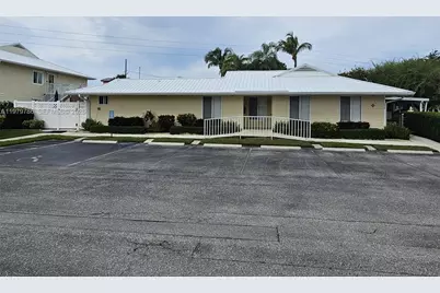 161 SE Village Dr #161, Saint Lucie Village, FL 34952 - Photo 21