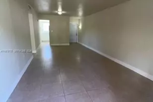 7500 SW 82nd St, Miami, FL 33143 - Photo 3