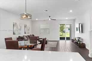 1162 Haywagon Trl, Loxahatchee, FL 33470 - Photo 9