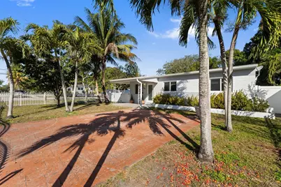 201 NE 169th St #201, North Miami Beach, FL 33162 - Photo 31