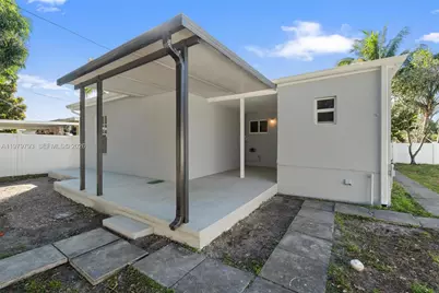 201 NE 169th St #201, North Miami Beach, FL 33162 - Photo 11
