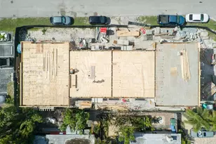 1302 NE 32nd St, Oakland Park, FL 33334 - Photo 13