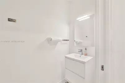 4441 NW 9th St, Plantation, FL 33317 - Photo 5