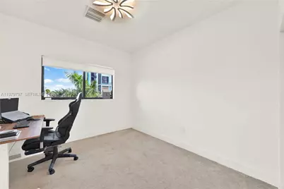 4441 NW 9th St, Plantation, FL 33317 - Photo 23