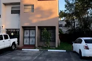 221 NW 109th Ave, Miami, FL 33172 - Photo 1