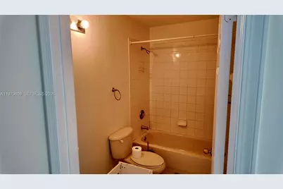 7260 Sienna Ridge Dr, Lauderhill, FL 33319 - Photo 21
