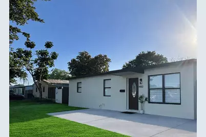 1400 N 70th Ter, Hollywood, FL 33024 - Photo 1