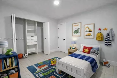 1400 N 70th Ter, Hollywood, FL 33024 - Photo 13