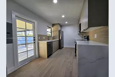 1400 N 70th Ter, Hollywood, FL 33024 - Photo 5