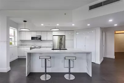 19900 E Country Club Dr #311, Aventura, FL 33180 - Photo 5