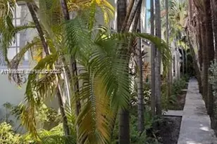 1561 Lenox Ave., Miami Beach, FL 33139 - Photo 1