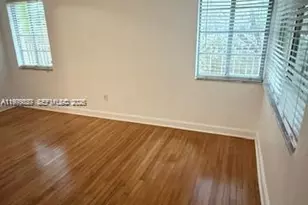 1561 Lenox Ave., Miami Beach, FL 33139 - Photo 3