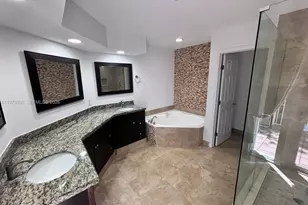 21009 NE 31st Ave, Aventura, FL 33180 - Photo 11