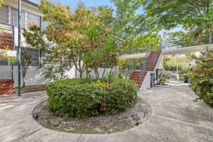 4710 Pine Tree Dr, Miami Beach, FL 33140 - Photo 21