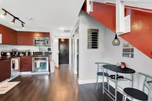 244 NE Biscayne Blvd, Miami, FL 33132 - Photo 11