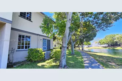 2014 Marsh Harbor Dr, Riviera Beach, FL 33404 - Photo 51