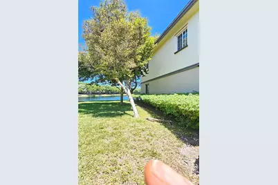 2014 Marsh Harbor Dr, Riviera Beach, FL 33404 - Photo 39