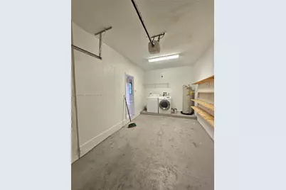 2014 Marsh Harbor Dr, Riviera Beach, FL 33404 - Photo 57