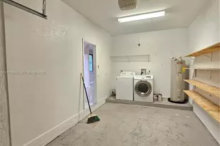 2014 Marsh Harbor Dr, Riviera Beach, FL 33404 - Photo 57