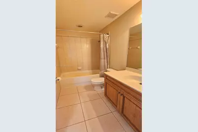 2014 Marsh Harbor Dr, Riviera Beach, FL 33404 - Photo 15