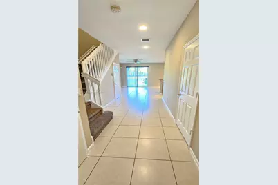2014 Marsh Harbor Dr, Riviera Beach, FL 33404 - Photo 37