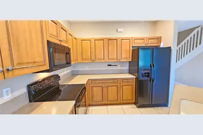 2014 Marsh Harbor Dr, Riviera Beach, FL 33404 - Photo 9