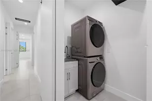 609 NE 8th Ave, Fort Lauderdale, FL 33304 - Photo 25