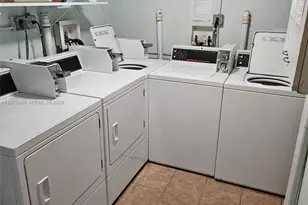 7400 Harding Ave, Miami Beach, FL 33141 - Photo 17