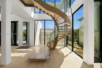 2094 Prairie Ave, Miami Beach, FL 33139 - Photo 3