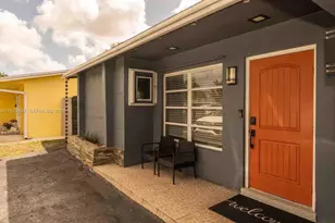 6680 NW 24th Pl, Sunrise, FL 33313 - Photo 3