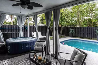 6680 NW 24th Pl, Sunrise, FL 33313 - Photo 19