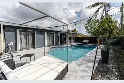 6680 NW 24th Pl, Sunrise, FL 33313 - Photo 23