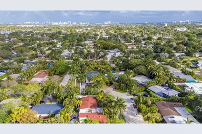 801 NW 24th St, Wilton Manors, FL 33311 - Photo 47