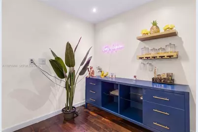 801 NW 24th St, Wilton Manors, FL 33311 - Photo 27