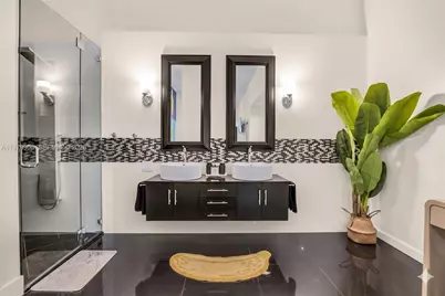 801 NW 24th St, Wilton Manors, FL 33311 - Photo 39
