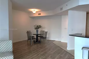 7900 Harbor Island Dr, North Bay Village, FL 33141 - Photo 5