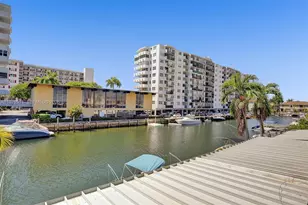 3648 NE 167th St, North Miami Beach, FL 33160 - Photo 33