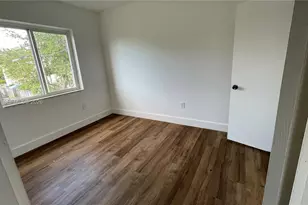 209 NW 84Rd St, Miami, FL 33150 - Photo 3