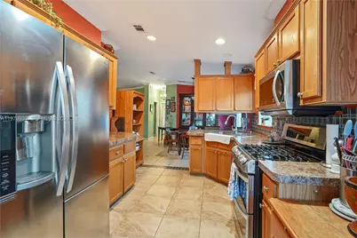 3713 Wild Violet Avenue, Sebring, FL 33876 - Photo 9
