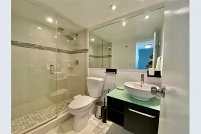 210 172nd St #135, Sunny Isles Beach, FL 33160 - Photo 9