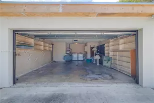 7010 SW 66th Ave, South Miami, FL 33143 - Photo 33