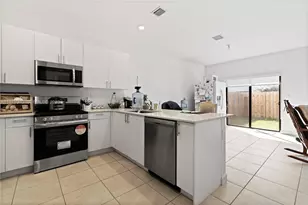 12958 SW 231st St, Miami, FL 33170 - Photo 9