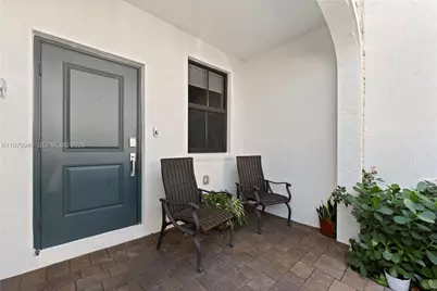 12958 SW 231st St, Miami, FL 33170 - Photo 3